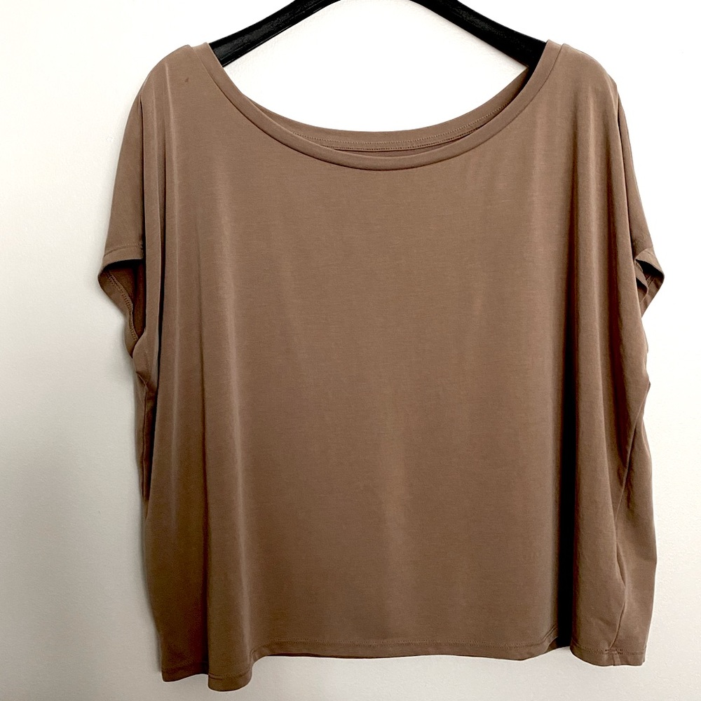 Express scoop necked t-shirt. Size large.